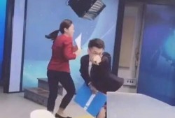 爆料新闻的抖音主播,揭秘爆料新闻主播背后的故事