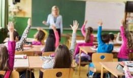 学校老师爆料怎么办呢视频,老师爆料“怎么办呢”视频背后的真相